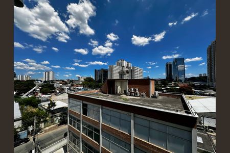 Apartamento à venda com 39m², 2 quartos e sem vagaVista