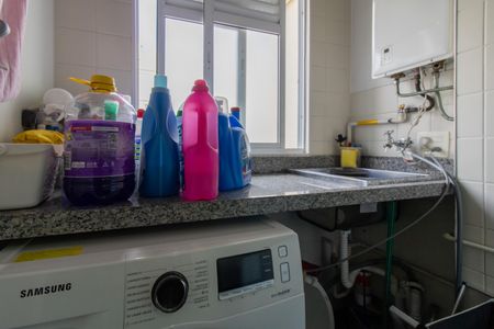 Apartamento à venda com 54m², 2 quartos e 1 vaga Apartamento à venda com 54m², 2 quartos e 1 vagaArea de Serviço