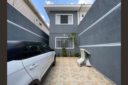 Casa à venda com 200m², 5 quartos e 2 vagasFachada