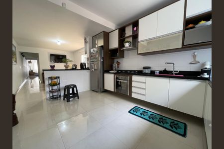Casa à venda com 200m², 5 quartos e 2 vagasCozinha