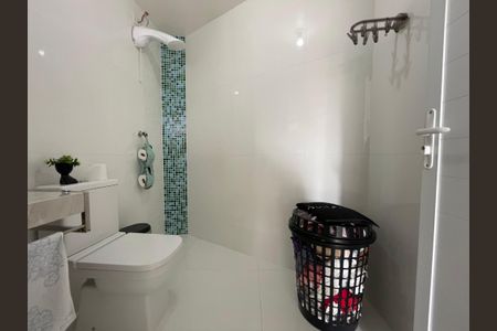 Casa à venda com 200m², 5 quartos e 2 vagasBanheiro Social 2