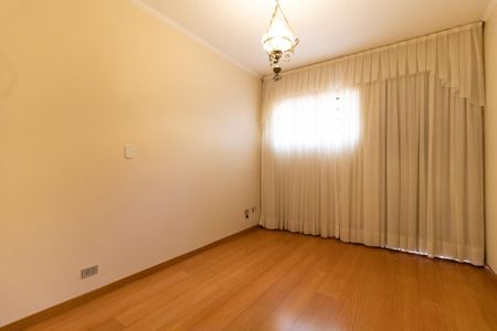 Casa para alugar com 600m², 4 quartos e 5 vagas Casa para alugar com 600m², 4 quartos e 5 vagasQuarto 3
