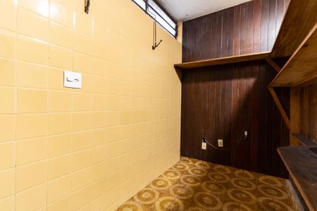 Casa para alugar com 600m², 4 quartos e 5 vagas Casa para alugar com 600m², 4 quartos e 5 vagasDepósito da Garagem