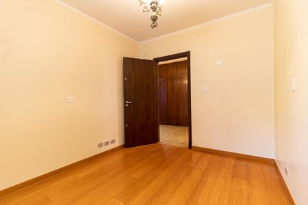 Casa para alugar com 600m², 4 quartos e 5 vagas Casa para alugar com 600m², 4 quartos e 5 vagasQuarto 3