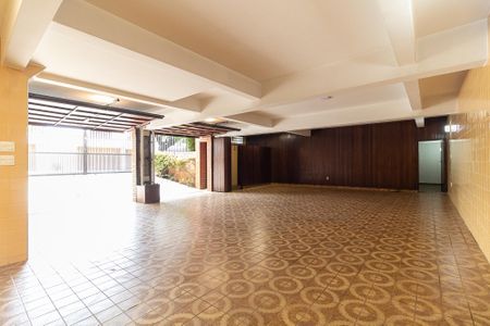 Casa para alugar com 600m², 4 quartos e 5 vagas Casa para alugar com 600m², 4 quartos e 5 vagasGaragem