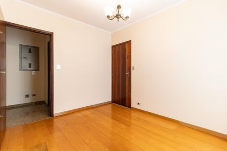Casa para alugar com 600m², 4 quartos e 5 vagas Casa para alugar com 600m², 4 quartos e 5 vagasQuarto 4