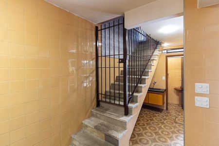 Casa para alugar com 600m², 4 quartos e 5 vagas Casa para alugar com 600m², 4 quartos e 5 vagasAcesso para a Garagem