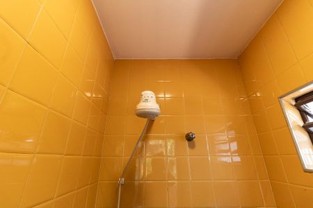 Casa para alugar com 600m², 4 quartos e 5 vagas Casa para alugar com 600m², 4 quartos e 5 vagasBanheiro de Serviço