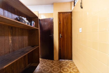 Casa para alugar com 600m², 4 quartos e 5 vagas Casa para alugar com 600m², 4 quartos e 5 vagasDepósito da Garagem