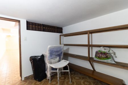 Casa para alugar com 600m², 4 quartos e 5 vagas Casa para alugar com 600m², 4 quartos e 5 vagasAdega