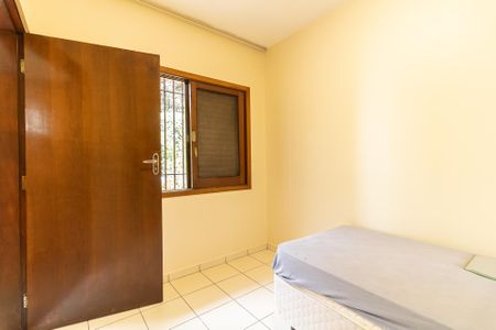 Casa para alugar com 600m², 4 quartos e 5 vagas Casa para alugar com 600m², 4 quartos e 5 vagasQuarto de Serviço