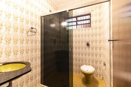 Casa para alugar com 600m², 4 quartos e 5 vagas Casa para alugar com 600m², 4 quartos e 5 vagasBanheiro Social