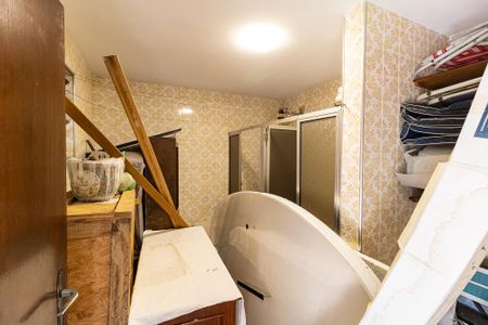 Casa para alugar com 600m², 4 quartos e 5 vagas Casa para alugar com 600m², 4 quartos e 5 vagasÁrea da Piscina - Vestiario