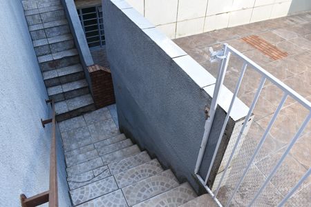 Casa para alugar com 70m², 3 quartos e 1 vagaÁrea Externa - Fundos