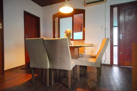 Casa à venda com 150m², 3 quartos e 1 vagaSala de Jantar