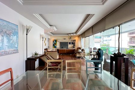 Apartamento à venda com 152m², 3 quartos e 2 vagasSala