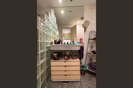 Apartamento à venda com 152m², 3 quartos e 2 vagasBanheiro Social