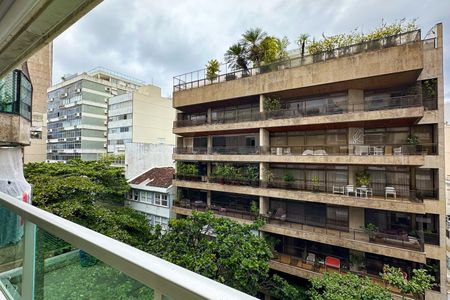 Apartamento à venda com 152m², 3 quartos e 2 vagasSala