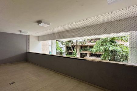 Apartamento à venda com 152m², 3 quartos e 2 vagasÁrea comum - Playground