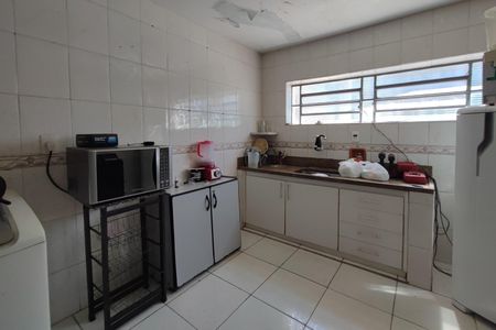 Casa à venda com 450m², 3 quartos e 10 vagasCozinha