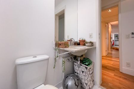 Apartamento à venda com 147m², 3 quartos e 3 vagasBanheiro - Suíte 2
