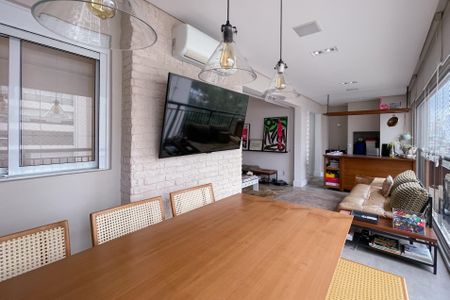 Apartamento à venda com 147m², 3 quartos e 3 vagasSacada 