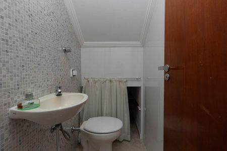 Casa para alugar com 100m², 3 quartos e 2 vagasLavabo Sala