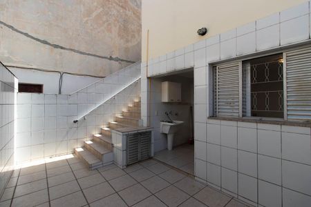 Casa para alugar com 100m², 3 quartos e 2 vagasÁrea de Serviço
