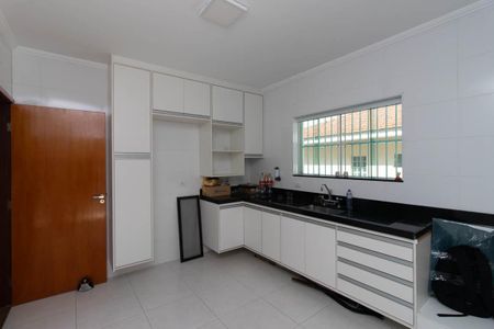 Casa para alugar com 100m², 3 quartos e 2 vagasCozinha