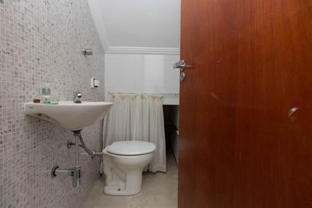 Casa para alugar com 100m², 3 quartos e 2 vagasLavabo Sala