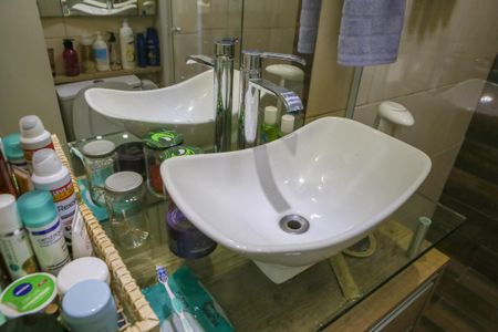 Apartamento à venda com 64m², 2 quartos e 1 vagaBanheiro da Suíte