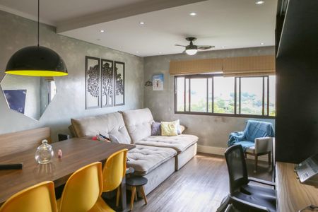 Apartamento à venda com 64m², 2 quartos e 1 vagaSala