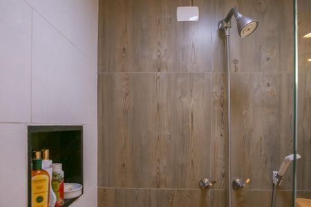 Apartamento à venda com 64m², 2 quartos e 1 vagaBanheiro Social