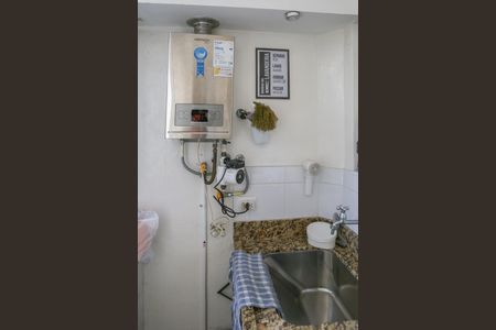 Apartamento à venda com 64m², 2 quartos e 1 vagaÁrea de Serviço