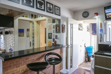 Apartamento à venda com 64m², 2 quartos e 1 vagaCozinha