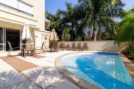 Apartamento à venda com 138m², 3 quartos e 3 vagasPiscina