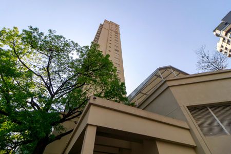 Apartamento à venda com 138m², 3 quartos e 3 vagasFachada