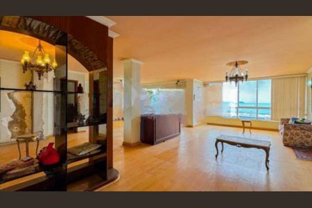 Apartamento à venda com 172m², 3 quartos e sem vaga