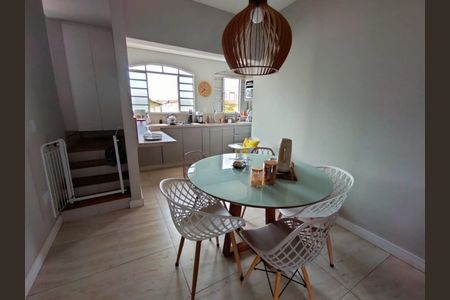 Apartamento à venda com 160m², 3 quartos e 2 vagas