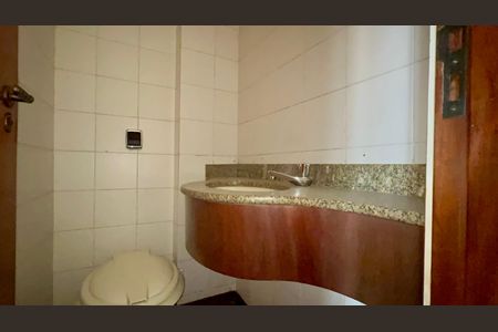 Apartamento à venda com 160m², 3 quartos e 3 vagasLavabo