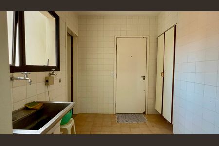 Apartamento à venda com 160m², 3 quartos e 3 vagasÁrea de Serviço