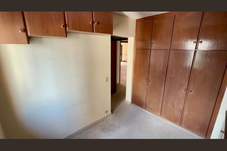 Apartamento à venda com 160m², 3 quartos e 3 vagasSuíte 2