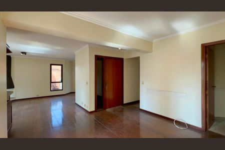 Apartamento à venda com 160m², 3 quartos e 3 vagasSala