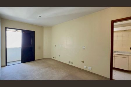 Apartamento à venda com 160m², 3 quartos e 3 vagasSuíte 3