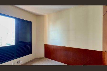 Apartamento à venda com 160m², 3 quartos e 3 vagasSuíte 1