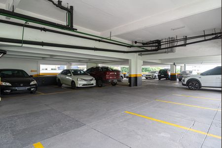 Apartamento para alugar com 38m², 1 quarto e 1 vaga Apartamento para alugar com 38m², 1 quarto e 1 vagaÁrea comum - Estacionamento
