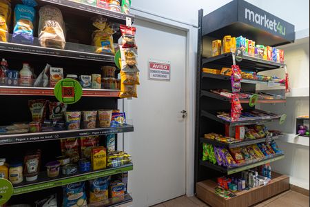 Apartamento para alugar com 38m², 1 quarto e 1 vaga Apartamento para alugar com 38m², 1 quarto e 1 vagaÁrea comum - Mercadinho