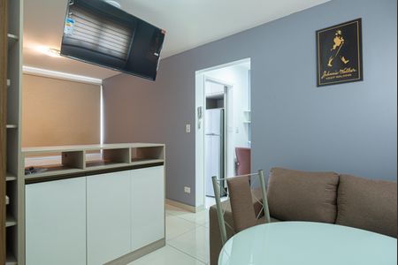 Apartamento para alugar com 38m², 1 quarto e 1 vaga Apartamento para alugar com 38m², 1 quarto e 1 vagaSala