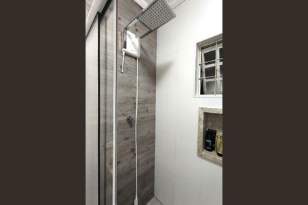 Casa à venda com 170m², 4 quartos e 2 vagasBanheiro da Suíte 1