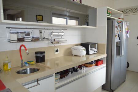 Apartamento à venda com 142m², 3 quartos e 2 vagasCozinha